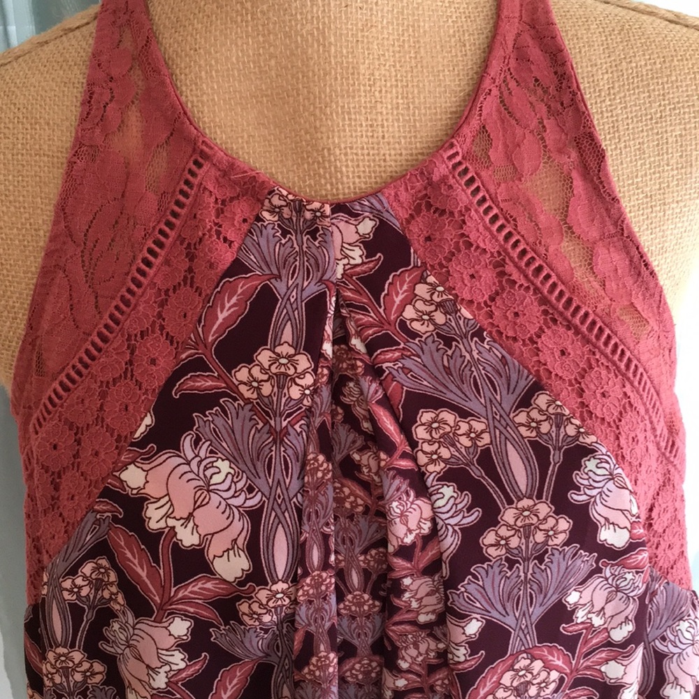 Top - Picture 2 of 4